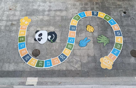  雅江地面游戏彩绘